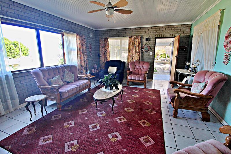 3 Bedroom Property for Sale in Groot Brakrivier Central Western Cape